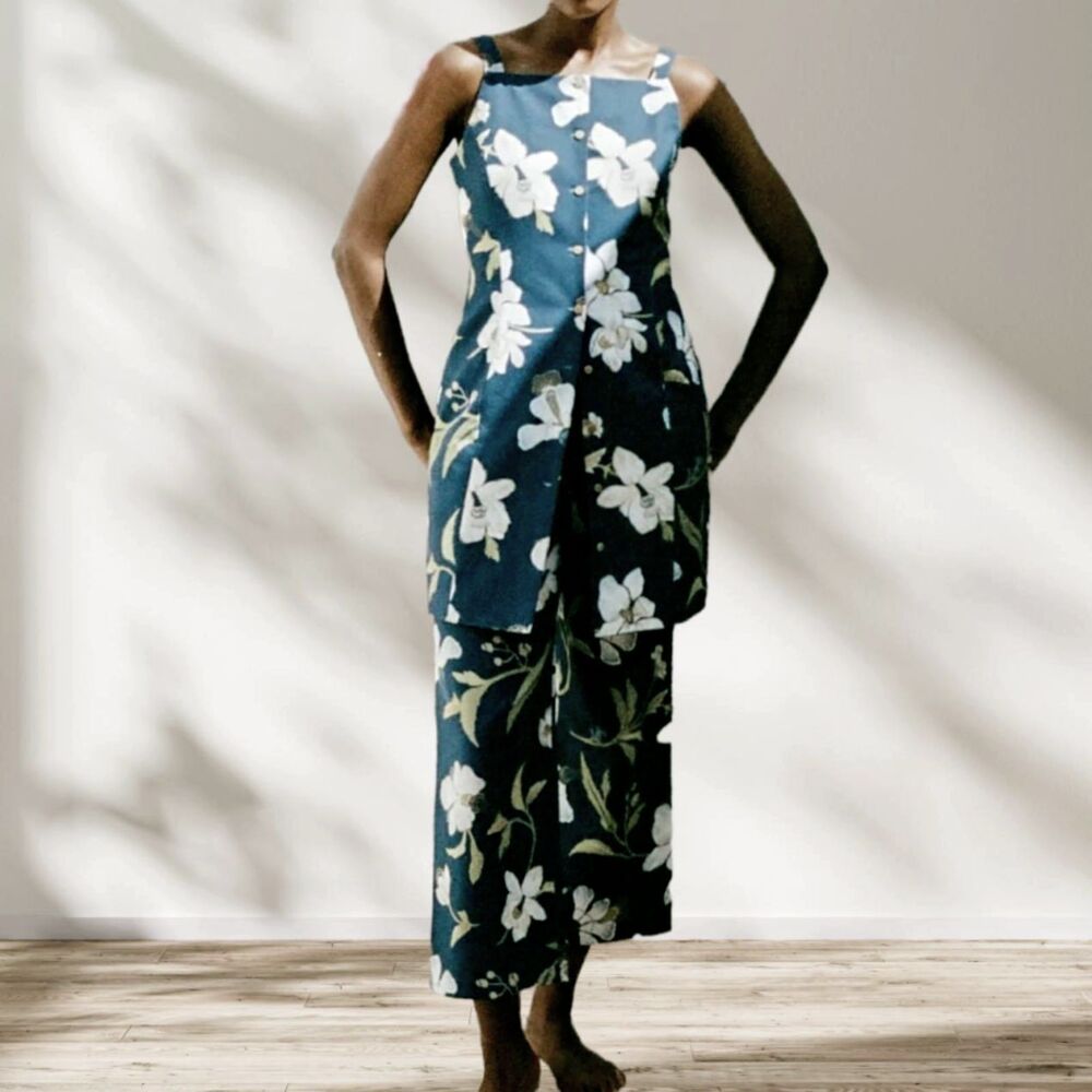 Coco Shop High-Waisted, Wide-Leg Pants in Navy Hibiscus 100% Cotton Size XS - Picture 10 of 11